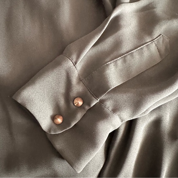 Studded button down blouse - Picture 8 of 11